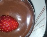 Foto del passaggio 6 della ricetta Mini Cheesecake Pan di Fragole e Cioccolato fondente al cucchiaio