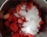 Foto del passaggio 2 della ricetta Crostata di frutta con base di mousse
