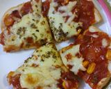 બ્રેડ પીઝા (Bread Pizza Recipe In Gujarati) રેસીપી સ્ટેપ5ફોટો