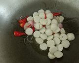Gambar langkah 1 resipi Bayam Tumis Air.