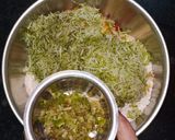A picture of step 2 of Lauki Thepla / Bottlegourd Paratha.