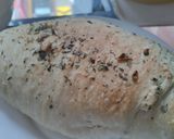 Foto del paso 9 de la receta: Pan🥯sabor ajo🧄finas hierbas🌿 y mantequilla🧈sin amasar🥐🥖🧇