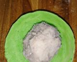 Hình bước làm 11 của món Trung thu ngàn lớp nhân khoai môn