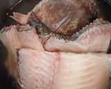 Hình bước làm 1 của món Rau cần nước nấu cá