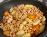 Foto del paso 3 de la receta: Ñoquis con carne, verduras y especias Ras el Hanout