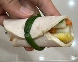 Hình bước làm 3 của món Chả Lụa Cuộn Rau Củ