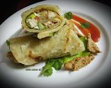 A picture of step 5 of Creamy chicken roll paratha with mayo garlic sauce.