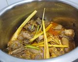 A picture of step 3 of Hu Tieu Bo Kho (Vietnamese Beef Stew Noodle Soup).