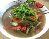 Hình bước làm 5 của món Canh chua hến đậu bắp