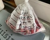 Une image de l'étape 1 de Compote de coings et groseilles à la vanille.