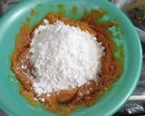 Foto langkah ke 2 dari resep 19. Kolak Biji Salak Ubi Orange.