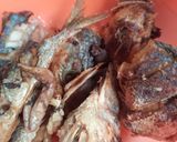Foto langkah ke 3 dari resep Pesmol ikan kembung pedas.