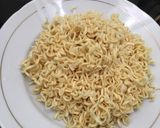 Foto langkah ke 1 dari resep Mie Goreng Istimewa.