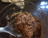 Foto del paso 2 de la receta: Trufas de ciruelas, coco y miel 😋 una dulzura súper saludable!!!!