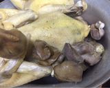 รูปขั้นตอนการทำที่ 6 ของ ต้มไก่หมูสำหรับไหว้ “เฮงเฮงเฮง”