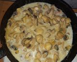 A picture of step 2 of Creamy Mushroom Pasta.
