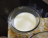 A picture of step 2 of Chocolate caramel pudding.