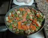 Foto del paso 1 de la receta: Menestra especial con gambas al pilpil