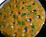ज्वारीच्या पिठाचे थालिपीठ (मराठवाडा स्पेशल) (jowarichya pithache thalipith recipe in marathi) रेसिपी स्टेप 4 फोटो