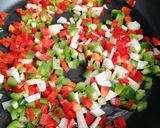 Foto del paso 3 de la receta Fideuá de verduras y gambas