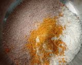 Foto langkah ke 1 dari resep Turmeric Curry Leaves Sourdough Bread.