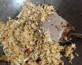 Foto langkah ke 3 dari resep Nasi Goreng Jawa Ayam Suwir.