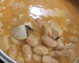 Foto del paso 5 de la receta: Fabes con almejas 🐚