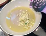 Foto langkah ke 4 dari resep Spaghetti aglio e olio ala sih iin.