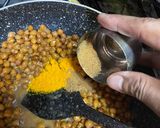 ছোলার ঘুগনি (Cholar ghugni recipe in Bengali) রেসিপির ধাপ 3 ছবি
