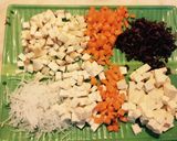 Hình bước làm 1 của món Món bánh tráng lứt xúc rau củ