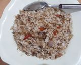 Foto langkah ke 3 dari resep Nasi goreng teri hurang.