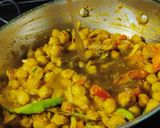 A picture of step 6 of Chole masala.