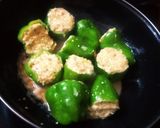A picture of step 5 of Bharwa paneer capsicum cups.