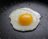 Foto del paso 2 de la receta Huevo frito