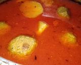 A picture of step 2 of Hara masala Kofta Curry.