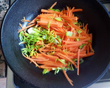 Foto del paso 3 de la receta: Camarones con vegetales salteados al wok. #paraprincipiantes