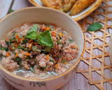 Hình bước làm 2 của món Thịt xay rang hành và cà rốt