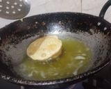 A picture of step 3 of Namkeen Poori.
