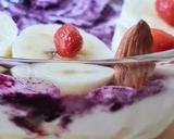 Foto del paso 5 de la receta: Smoothie bowl de banana, quinoa pop sin azúcar, bayas de goji y maqui berry con yogur casero
