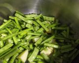 A picture of step 3 of Gawar potato sabji.