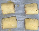 Foto langkah ke 3 dari resep Beef Sausage Roll.