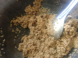 તલ ચીક્કી (Til Chikki Recipe In Gujarati)