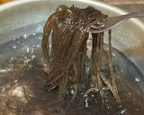 Foto langkah ke 1 dari resep Japchae Korea.