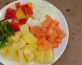 รูปขั้นตอนการทำที่ 1 ของ ผัดเปรี้ยวหวานกุ้งกรอบ