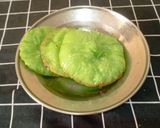 Foto langkah ke 4 dari resep Kue cucur pandan.