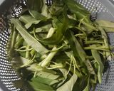 Foto langkah ke 1 dari resep Tumis Kangkung.