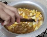 A picture of step 3 of Kathiawadi Cholay.