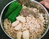 சில்லி உளுந்து கொழுக்கட்டை (Rice Fara) (Chilli ulunthu kolukattai recipe in tamil) ரெசிபி ஸ்டேப் 1 புகைப்படம்