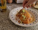 Foto del paso 2 de la receta: Ensalada de Pularda Asada con Manzana