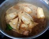 Foto langkah ke 2 dari resep Opor ayam pedas sederhana.